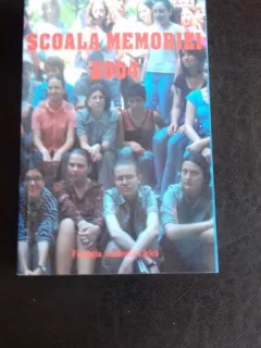 SCOALA MEMORIEI 2004 - ROMULUS RUSAN