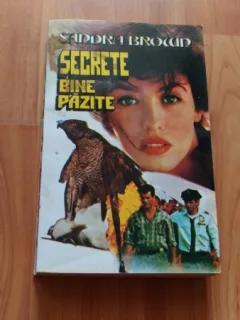 SECRETE BINE PAZITE-SANDRA BROWN