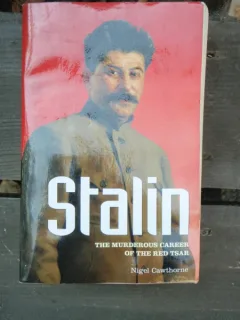 STALIN - NIGEL CAWTHORNE