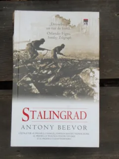 STALINGRAD - ANTONY BEEVOR
