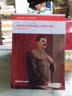 STALIN'S RUSSIA, 1924-53  - MICHAEL LYNCH  (RUSIA SUB CONDUCEREA LUI STALIN)