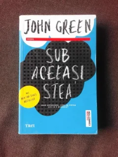 SUB ACEEASI STEA - JOHN GREEN