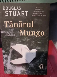 Tanarul Mungo - Douglas Stuart