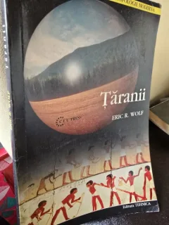 Taranii - Eric R. Wolf