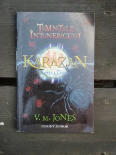 TEMNITELE INTUNERICULUI - V.M. JONES