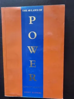 The 48 Laws of Power - Robert Greene