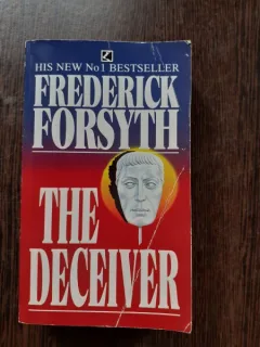 THE DECEIVER - FREDERICK FORSYTH  (CARTE IN LIMBA ENGLEZA)