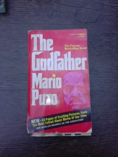 The Godfather - Mario Puzo (carte in limba engleza)