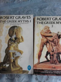 THE GREEK MYTHS - ROBERT GRAVES  2 VOLUME  (CARTI IN LIMBA ENGLEZA)