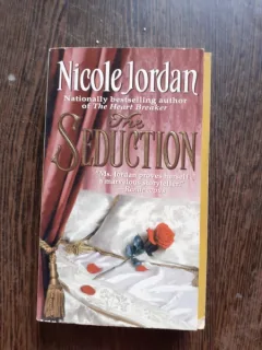 THE SEDUCTION - NICOLE JORDAN  (CARTE IN LIMBA ENGLEZA)