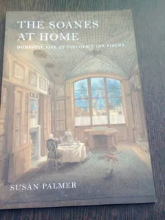 THE SOANES AT HOME - SUSAN PALMER  (CARTE IN LIMBA ENGLEZA)