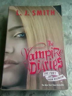 The vampire diaries - L.J. Smith  (Jurnalele Vampirilor)