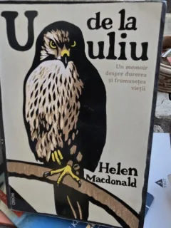 U de la uliu - Helen Macdonald