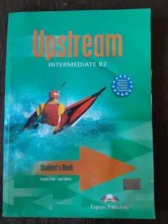 UPSTREAM INTERMEDIATE B2. STUDENT'S BOOK - VIRGINIA EVANS