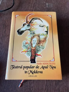 Vasile Adascalitei Teatrul popular de Anul Nou in Moldova (cu CD)