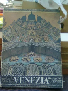 Venezia. Touring club italiano - Giuliano Manzutto  (carte fotografie)