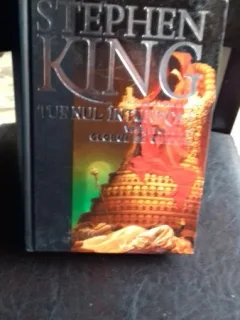 VRAJITORUL SI GLOBUL DE CRISTAL - STEPHEN KING