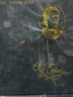 Vreme trece, vreme vine - M. Eminescu