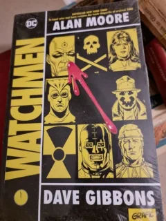WATCHMEN - ALAN MOORE, DAVE GIBBONS ,LIMBA ROMANA