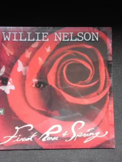 Willie Nelson, First Rose of Spring , vinyl