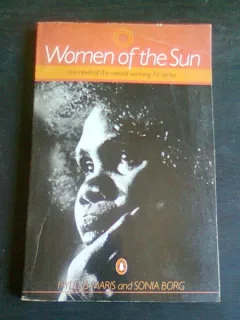 WOMEN OF THE SUN - HYLLUS MARIS  (CARTE IN LIMBA ENGLEZA)