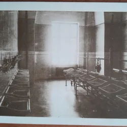 Carte postala, Cluj, Scoala catolica de fete MARIANUM, interior, spalator, perioada interbelica