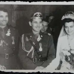 Fotografie, Capitan in armata romana, la cununia religioasa, perioada celui de-al doilea razboi mondial