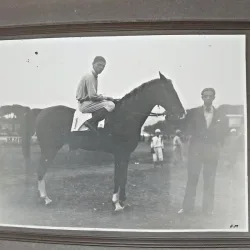 Fotografie jokeu roman (Nelu) stabilit in America, perioada interbelica