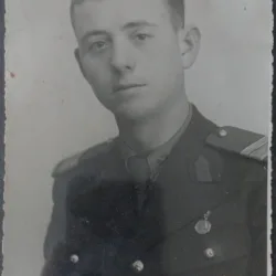Fotografie, Sergent major din armata regala romana, 1943