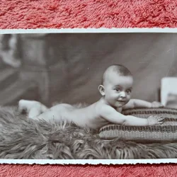 Fotografie tip carte postala, bebenud, perioada interbelica