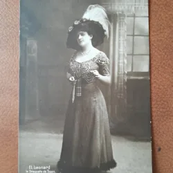 Fotografie tip carte postala, El. Leonard in piesa Dragoste de Tigan, inceput de secol XX