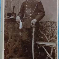Fotografie tip CDV, Subofiter de artilerie din armata belgiana, sfarsit de secol XIX