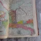 ATLAS GEOGRAFIC, TEXT IN LIMBA GERMANA