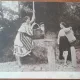 Carte postala, la fantana, intr-un sat din Romania, perioada interbelica