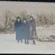 Fotografie, Mama lui Geo Litarczek, parintele radiologiei romanesti la Boston in Tenway, impreuna cu 2 prietene, 1926
