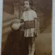 Fotografie tip Carte postala, Fetita cu mingea, perioada interbelica